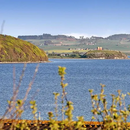 Frithger - 300m From The Sea In Djursland And Mols By Interhome بيت للعطل